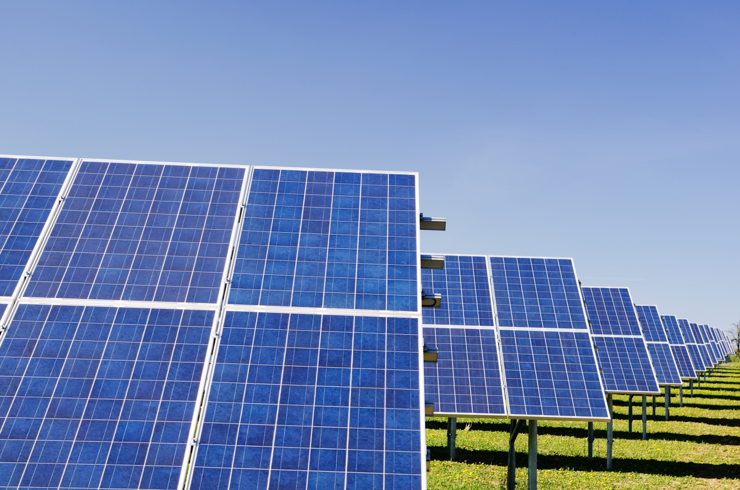 Why Drone Surveys Are Essential for Solar Panels